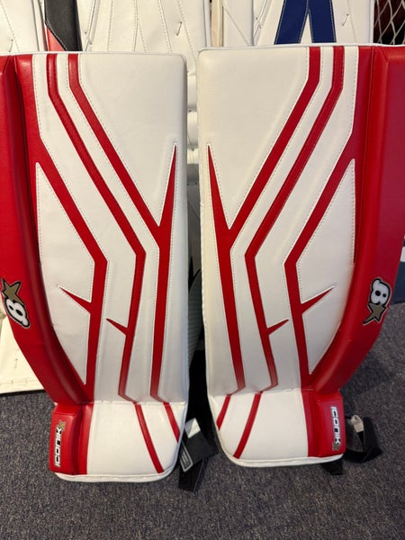 29+1 2024 Brian's Iconik X Goalie Leg Pads (New)
