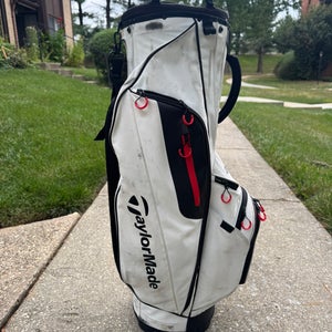 TaylorMade Carry Golf Bag Used
