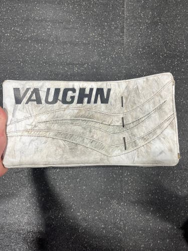 Used Vaughn Velocity V7 Pro XR Sr Goalie Blocker