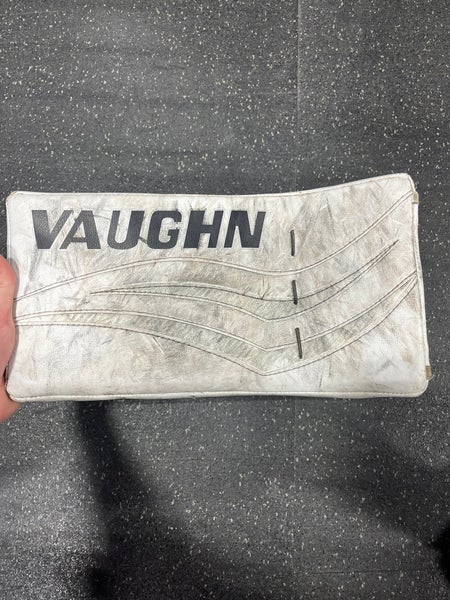 Used Vaughn Velocity V7 Pro XR Sr Goalie Blocker