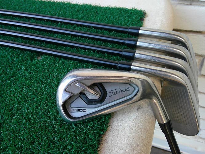 Titleist T300 (7i-W, 48*) Iron Set w/ TENSEI Red Regular Flex Shafts