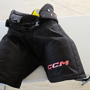 Men's Senior Medium CCM HPTK Hockey Pants Pro Stock (Used)