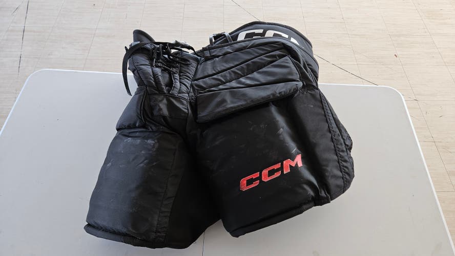 Senior Large CCM HPG12A Hockey Goalie Pants Pro Stock (Used)