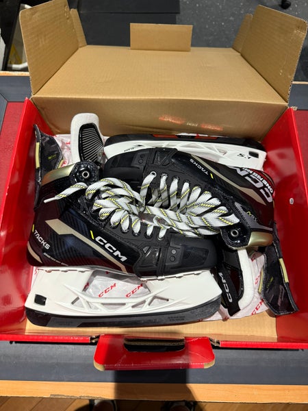 CCM Tacks AS-V Hockey Skates Size 8.5 Regular Width without steel (New)
