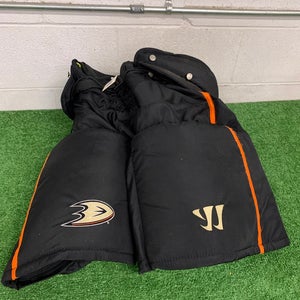 Anaheim Ducks Senior XL Warrior Hockey Pants Pro Stock (Used)