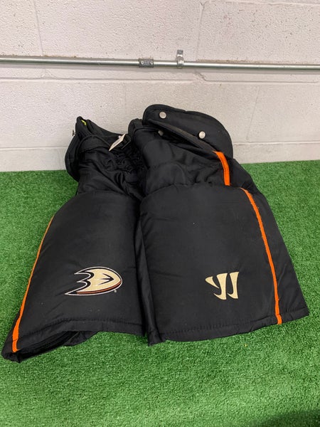 Anaheim Ducks Senior XL Warrior Hockey Pants Pro Stock (Used)