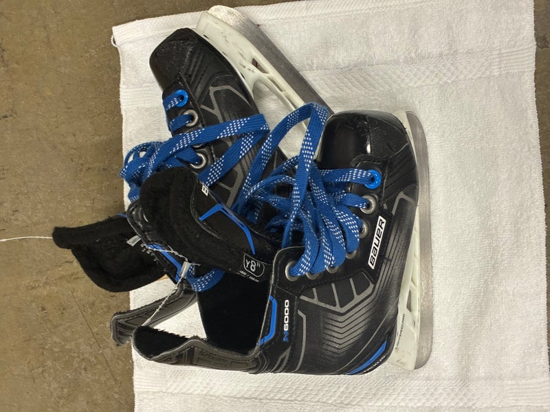 Youth Bauer Nexus N6000 Hockey Skates Regular Width 8 (Used)