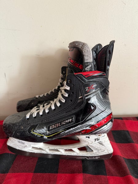 2020 Bauer Vapor 2X Pro Hockey Skates Regular Width 7.5 (Used)