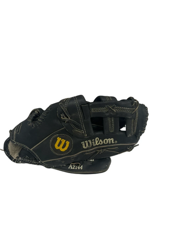Used Wilson A2144 BB/SB Glove RH Throw Black 12" 11692-S000141512