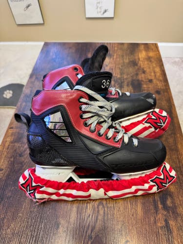 True 2 Piece Hockey Goalie Skates Regular Width Pro Stock 8 (Used)