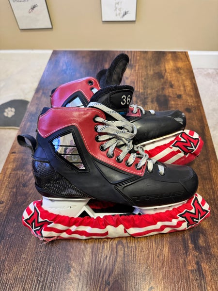 True 2 Piece Hockey Goalie Skates Regular Width Pro Stock 8 (Used)