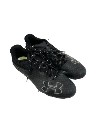 Used Under Armour BLUR Jr FB Cleats Black Junior 04 11692-S000139670
