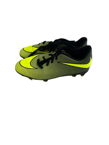 Used Nike BRAVATA Soccer Cleats Black And Optic Yellow Junior 04 11692-S000141358