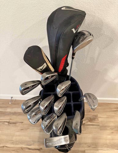 Junior Nike Nike CPR Ironwood Right Handed Hybrid (New)