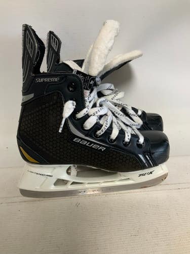 Used Bauer SUPREME ONE.4 Intermediate Hockey Skate Intermediate 4.0 11823-S000034292