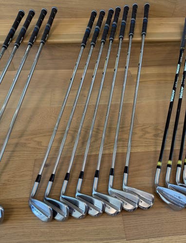 Men's 1990 Right Handed Iron Set Regular Flex Graphite Shaft (New)