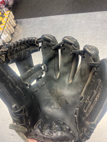 Rawlings Heart of the Hide RH Infield Baseball Glove 11.25" (Used)