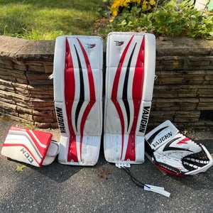 32" 2017 Vaughn Velocity V7 Regular Goalie Full Set (Used)