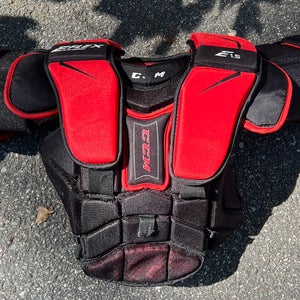 2022 CCM Extreme Flex Shield E1.5 Goalie Chest Protector (Used)