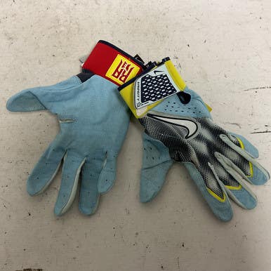 Used Nike ALPHA VARSITY RONALD ACUNA BB/SB Batting Gloves Carolina Blue MD 11855-S000191017