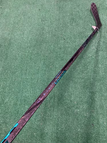 Intermediate Bauer Twitch Hockey Stick Left Hand P28 (New)