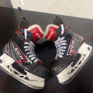 CCM JetSpeed FT2 Hockey Skates Size 4.5 (Used)