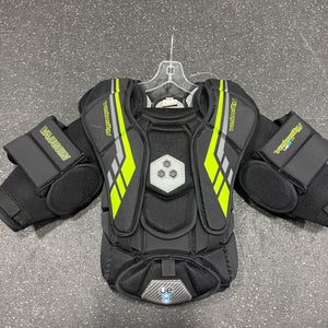 Like New Medium/Large Vaughn Velocity VE8 Youth Goalie Chest Protector