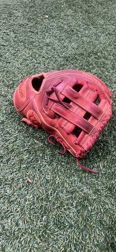Wilson A2000 RH Baseball Glove 11.5" (Used)