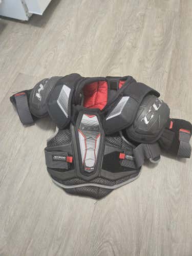 Men's Small Senior CCM JetSpeed FT390 Shoulder Pads