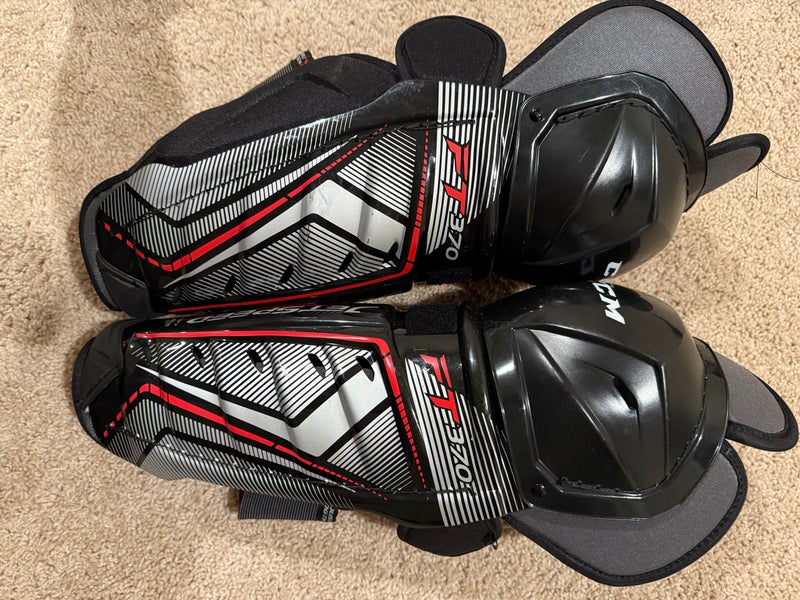 Senior CCM JetSpeed FT370 14" Shin Pads (New)
