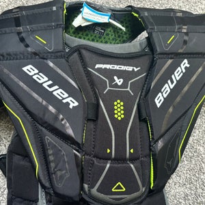 XL Bauer Goalie Chest Protector (Used)