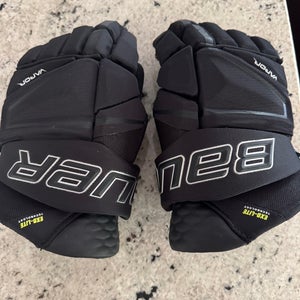 Bauer Vapor Hyperlite Gloves 14" (Used)