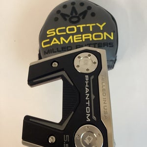 Titleist Scotty Cameron Phantom Black 5.5 Putter 35 Inches