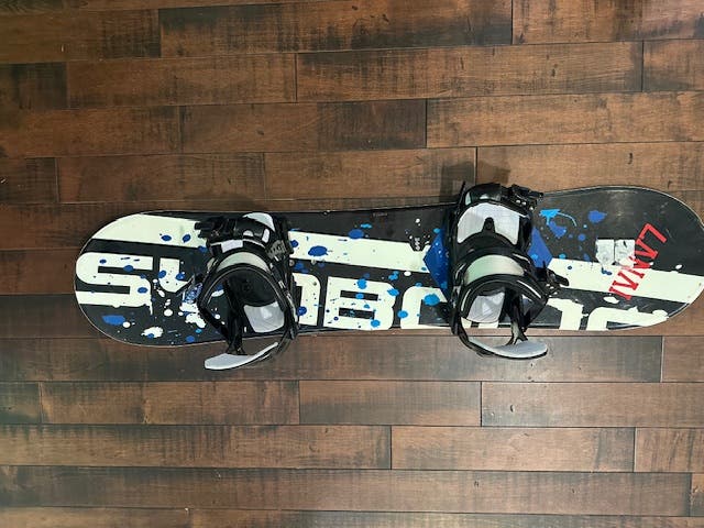 Kid's Symbolic 369 Snowboard All Mountain With Bindings (Used)