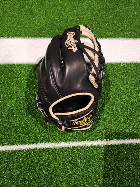 2025 Rawlings RH Outfield Heart of the Hide Baseball Glove 11.75" (New)