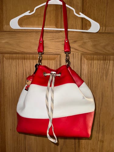 HOCKEY LACE BUCKET TOTE BAG - DETROIT RED WINGS - RED