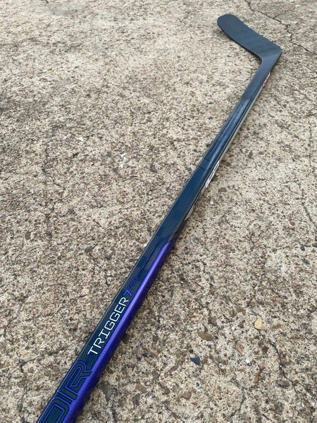 CCM Trigger 7 PRO Pro Stock Hockey Stick Grip 85 Flex P71M MALKIN PRO CURVE LEFT 63863