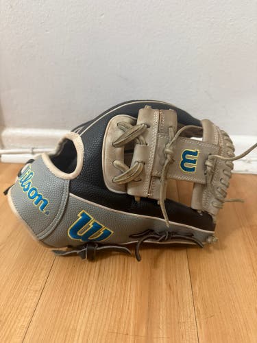 Wilson A2000  Baseball Glove 11.5 inch