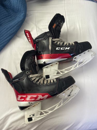 Senior CCM Extra Wide Width Size 6.5 JetSpeed FT4 Pro Hockey Skates