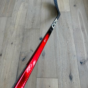 Senior CCM Jetspeed FT8 Pro, Left, 70 Flex, P29, Red (New)
