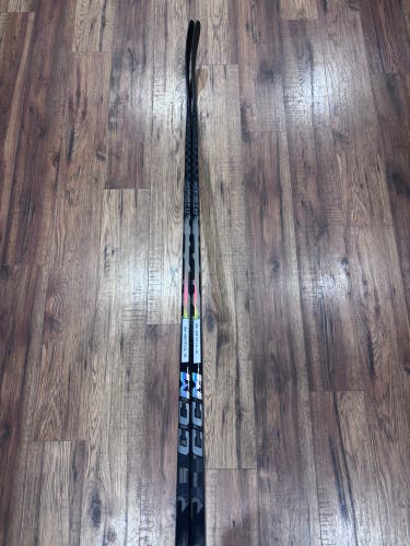 2 CCM Trigger 10 Pro Left Handed 75 Flex P29 (New)