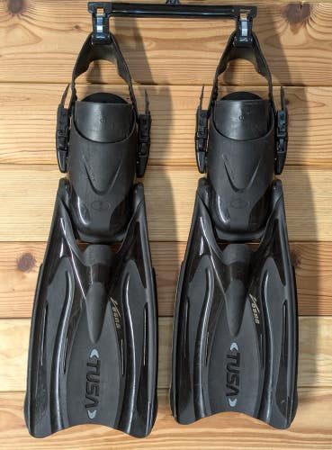 Tusa Vesna HyFlex Open Heel Fins with Bungee Strap XS, X-Small Black  EXCELLENT!