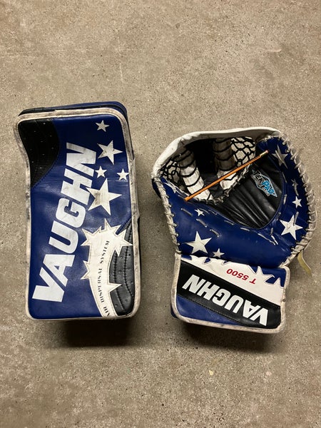 Vaughn T 5500/B 4000 Goalie Glove Set Sr.