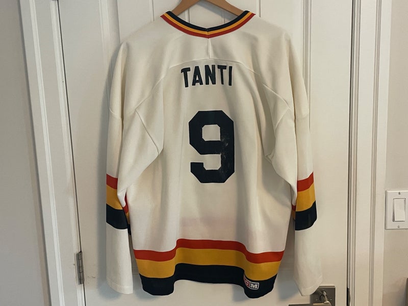 Authentic Vintage CCM Vancouver Canucks Tony Tanti Jersey White Skate Size XL