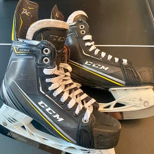CCM Tacks 9090 Hockey Skates 7 (Used)