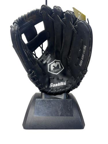 Used Franklin 22612-11 BB/SB Glove RH Throw Black 11" 11835-S000198206