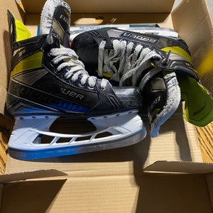 Bauer Supreme 3S Hockey Skates Size 7 (Used)