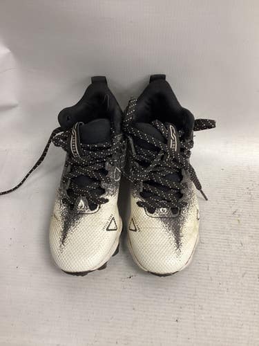 Used Under Armour Youth FB Cleats White Youth 12.0 11851-S000037935