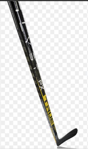 Senior True Catalyst 9X Right Handed Hockey Stick Toe Pattern (New) 75 Flex TC4