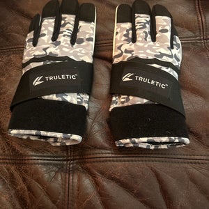 Large Batting Gloves (New)